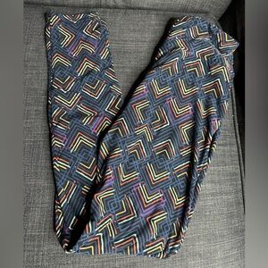 LuLaRoe blue, purple, yellow, orange, black Leggings.  One size. $5 BUNDLE DEAL